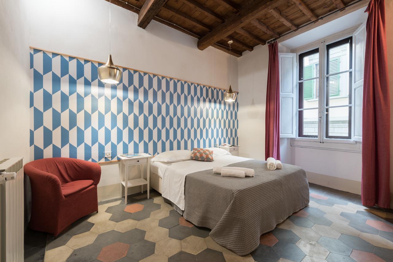 F7 - Santa Croce One Bedroom Flat For 2 Or 3 Guests Florenz Exterior foto